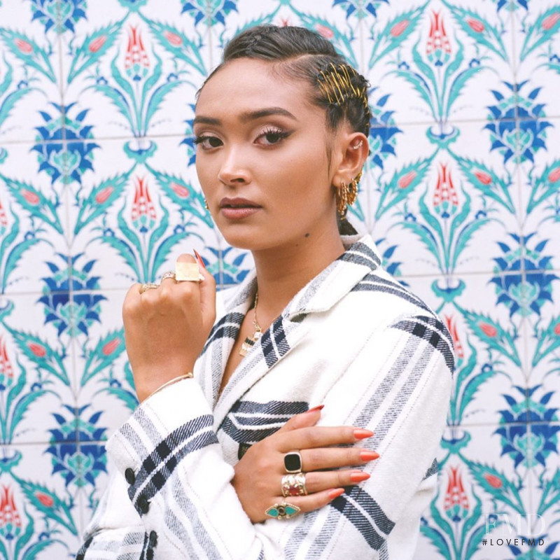 Joy Crookes, October 2019