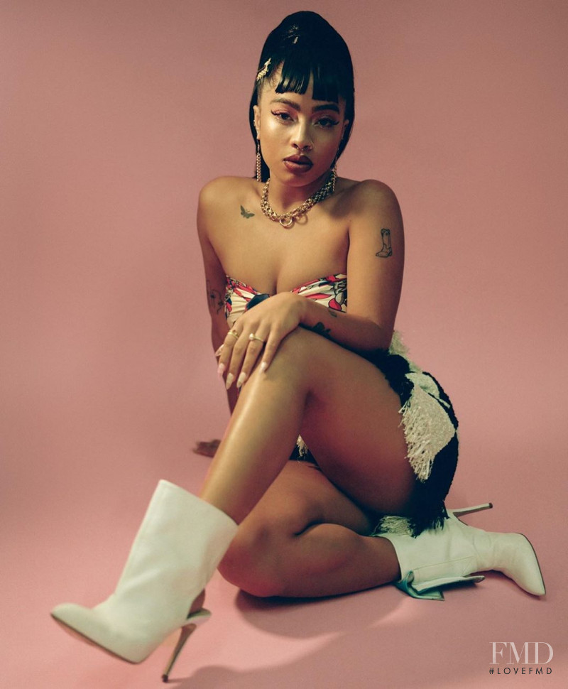 Kiana Lede, October 2019