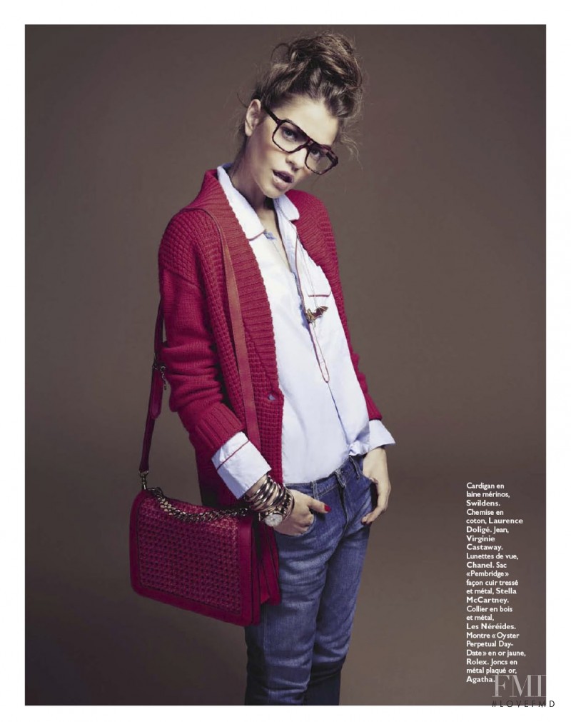 Valeriane Le Moi featured in Red Dingue, October 2012