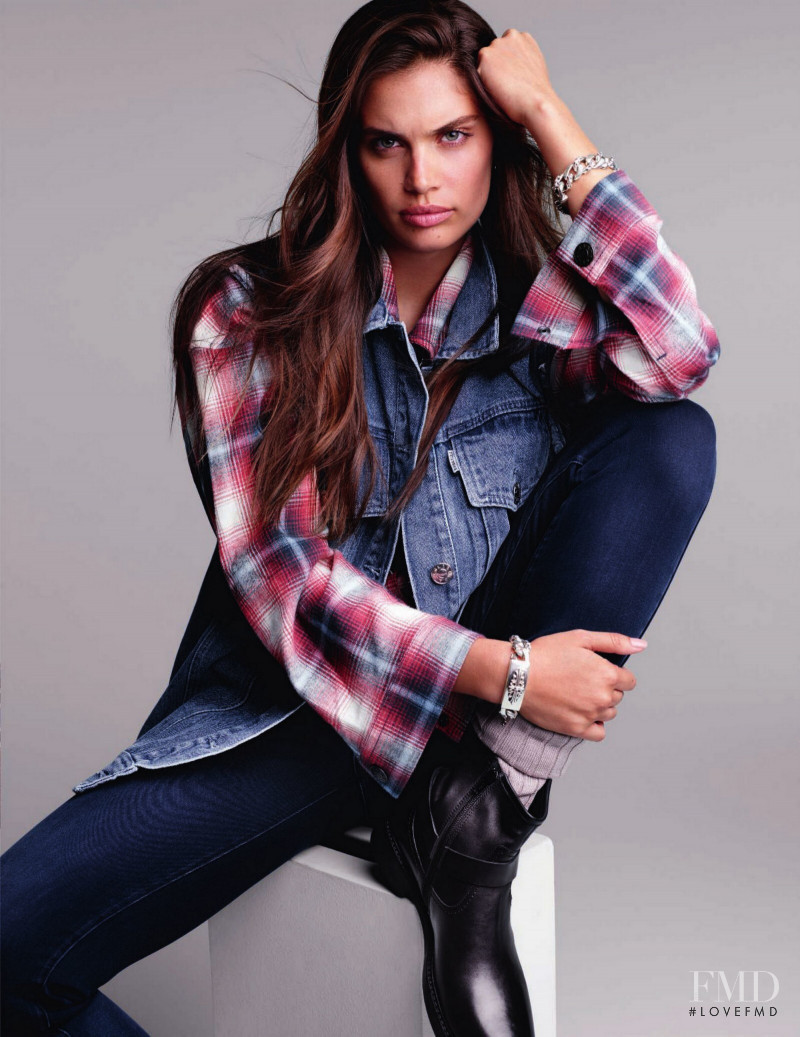 Sara Sampaio featured in La Ragazza Del West, October 2019