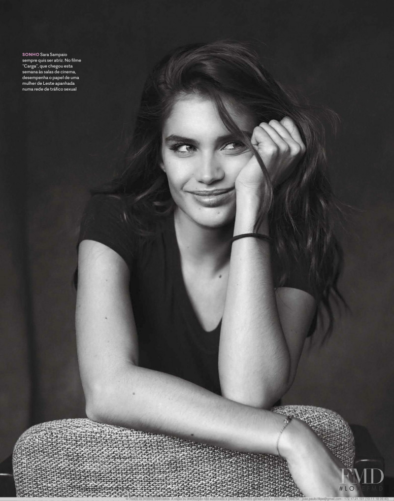 Sara Sampaio featured in Sara Sampaio, November 2018