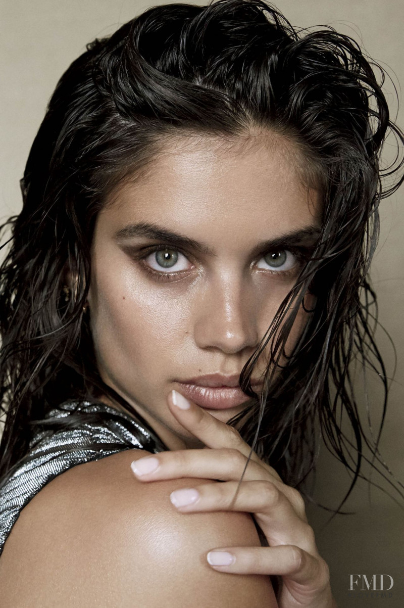 Sara Sampaio featured in Sara Sampaio, October 2017