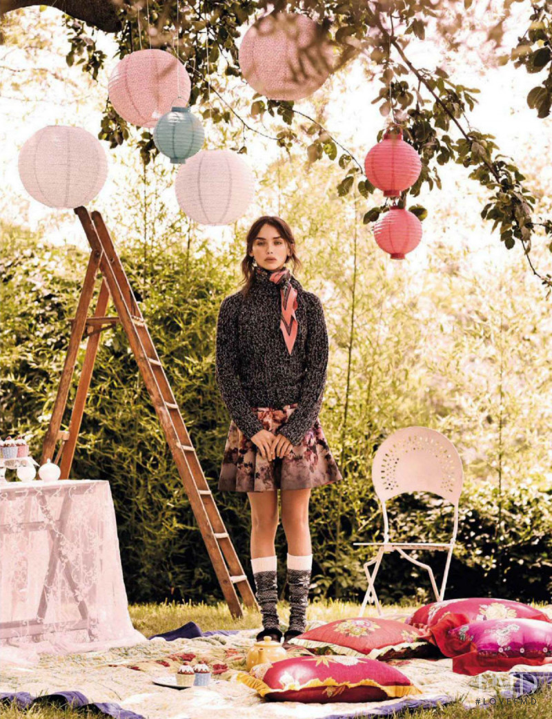 Carolina Sanchez featured in Sweet Country Home, October 2014