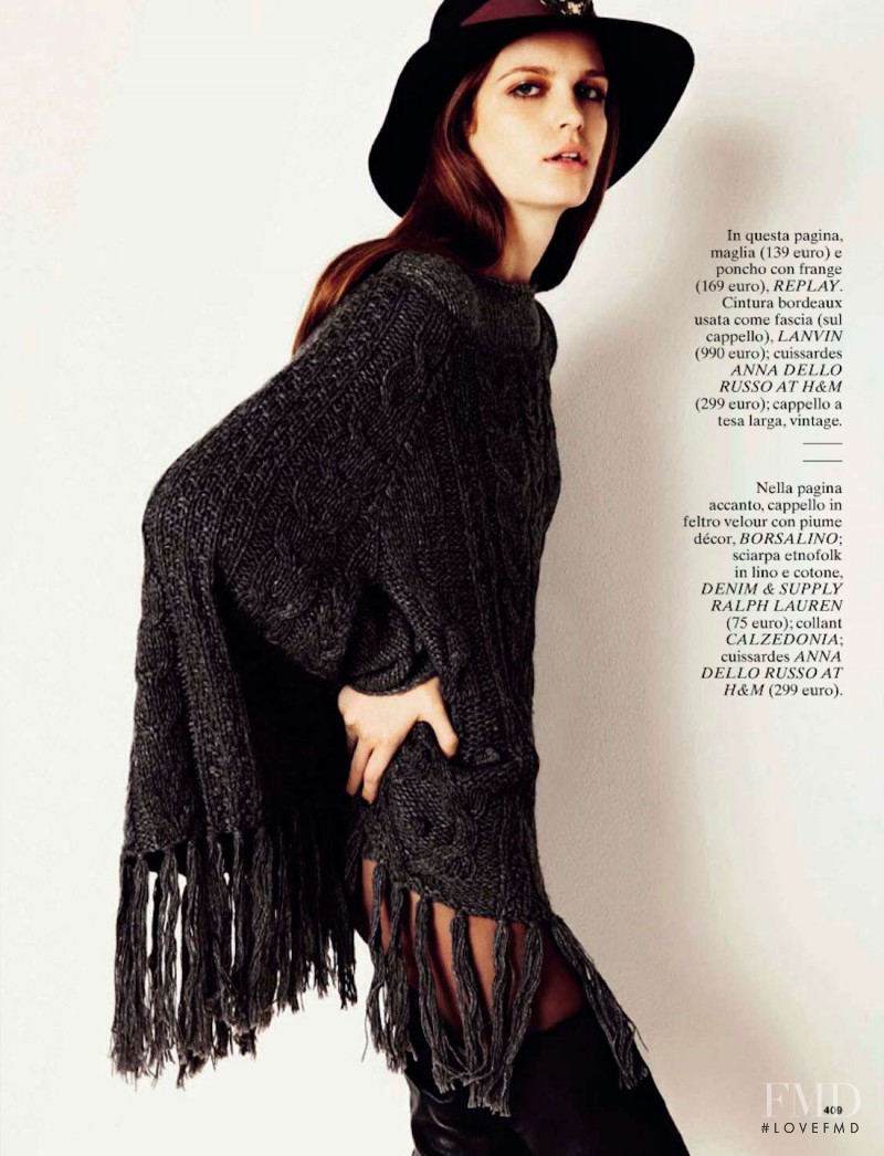 Zlata Mangafic featured in Tricot, October 2012