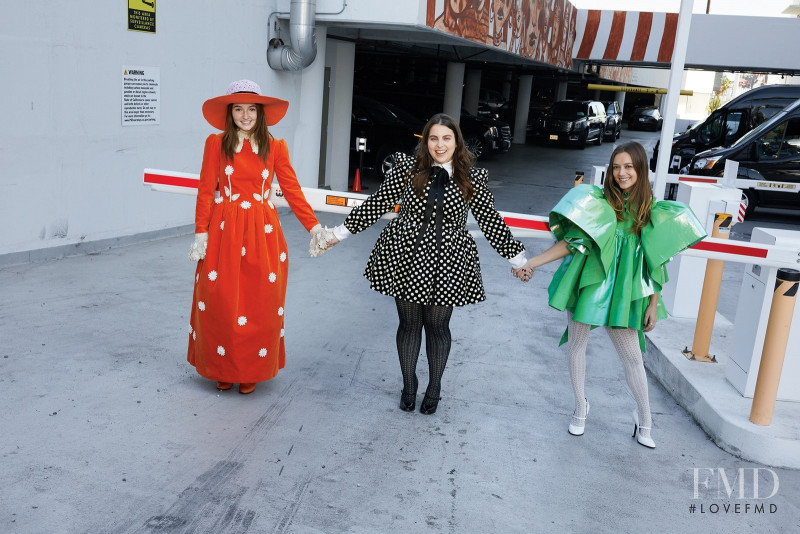 Kaitlyn Dever, Beanie Feldstein, and Billie Lourd, January 2020