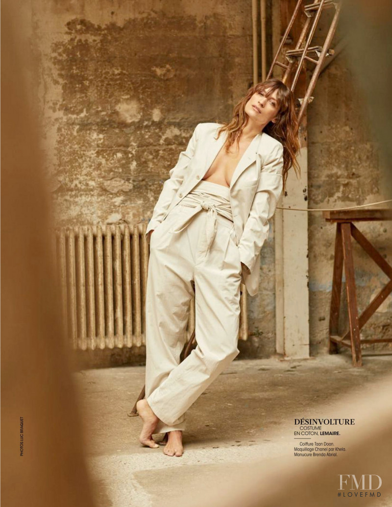 Caroline de Maigret featured in L\'exercice du style, January 2020