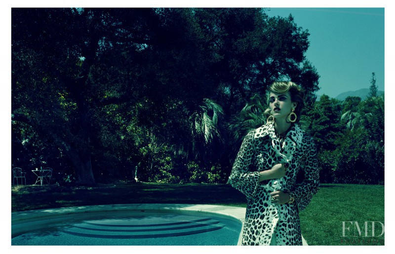 Shannan Click featured in Shannan Chic, October 2012
