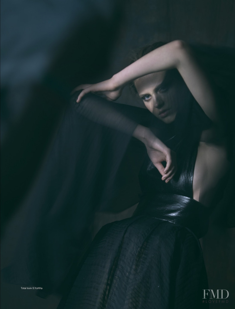 Natalia Bulycheva featured in Black Swan, January 2016