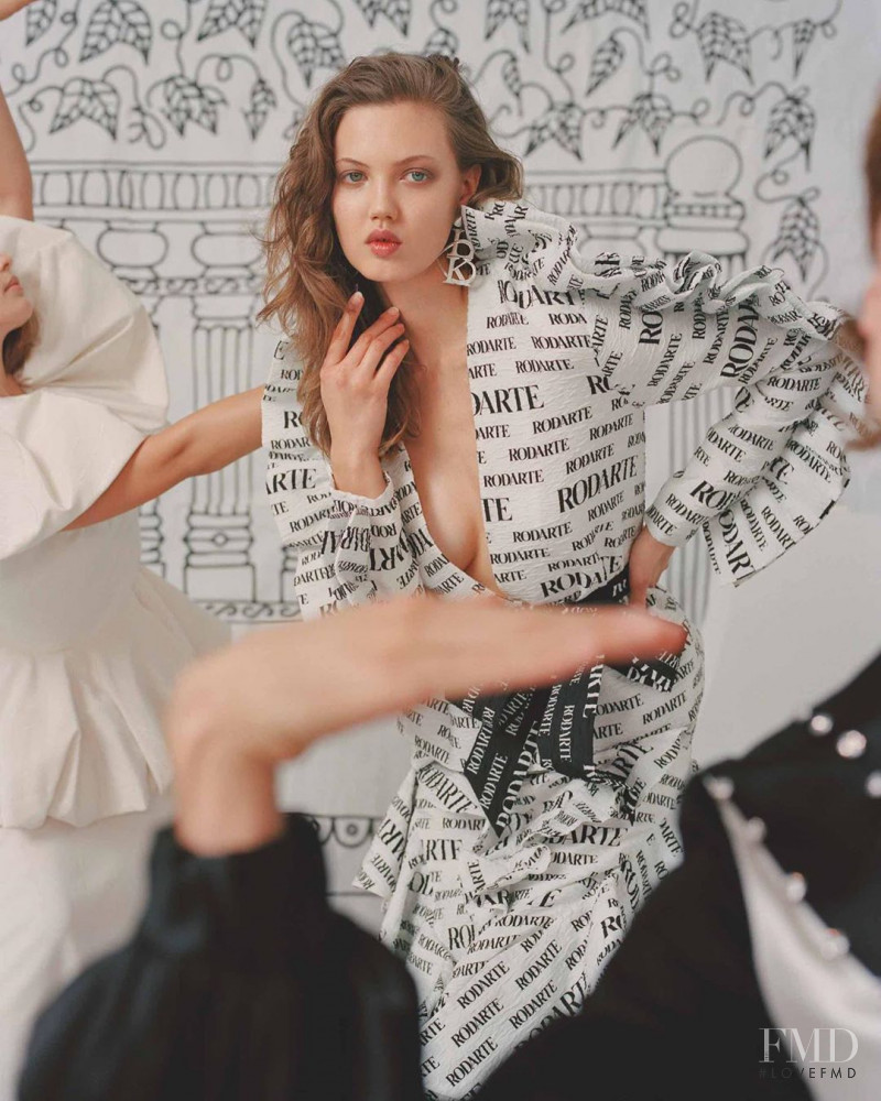 Lindsey Wixson featured in Lindsey Wixson, December 2019