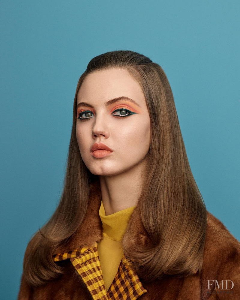 Lindsey Wixson featured in Lindsey Wixson, April 2020