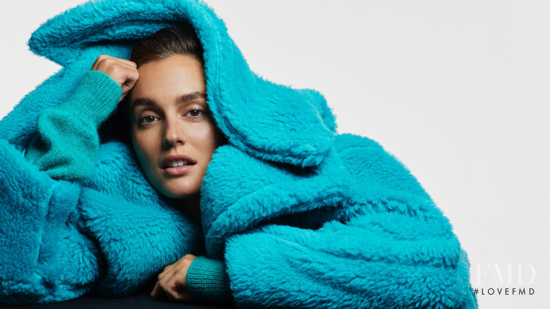 Leighton Meester : Renaissance Girl, December 2019