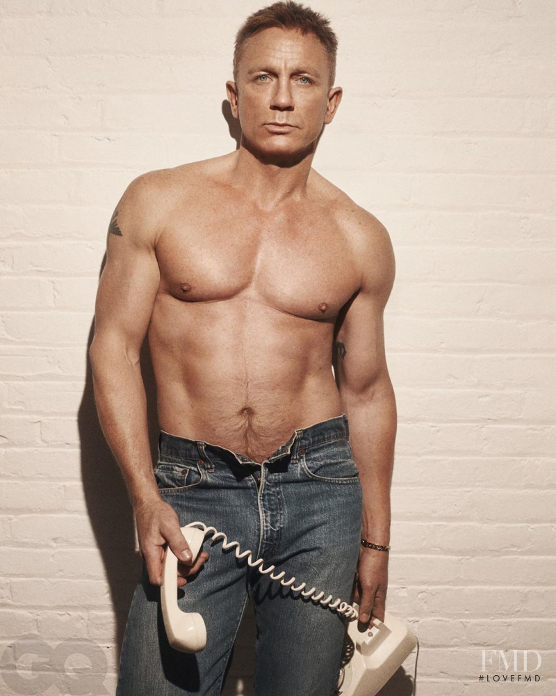 Daniel Craig, March 2020