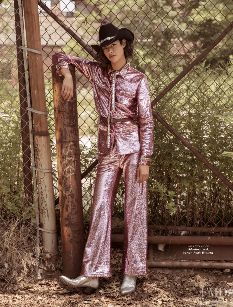 Damaris Goddrie featured in Howdy Girl, November 2019