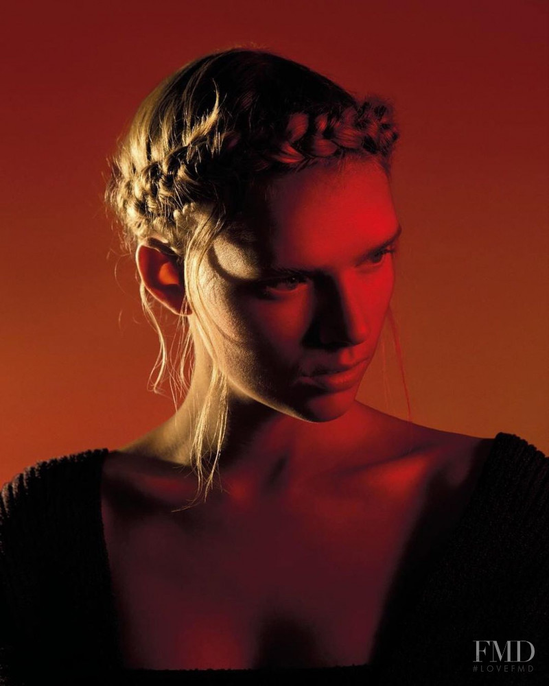 Sara Eirud featured in Effet De Serre, April 2020