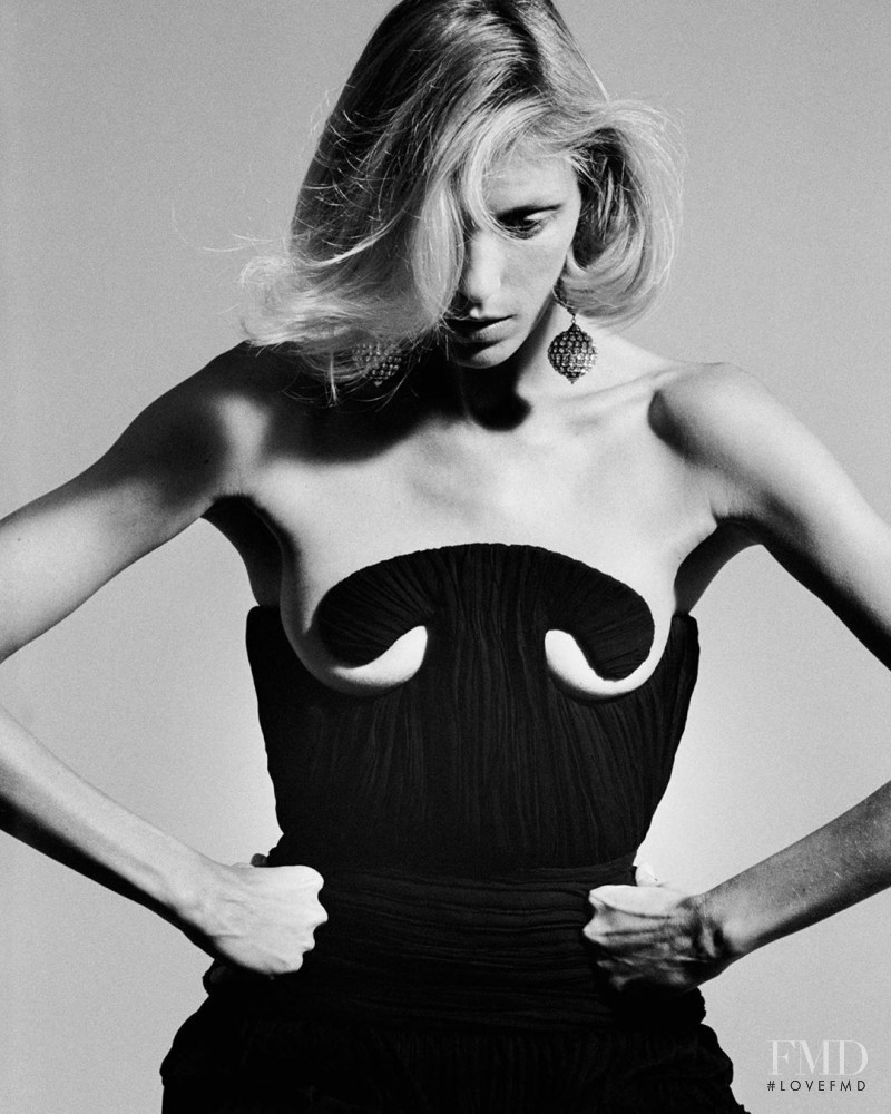 Anja Rubik featured in Anja Rubik, February 2020