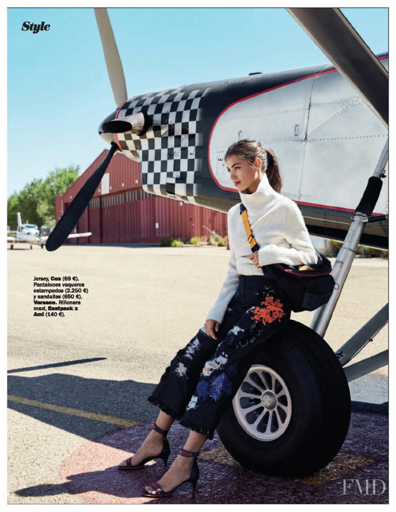 Gulsina Kalimullina featured in Mas Alla Del Cielo, November 2017