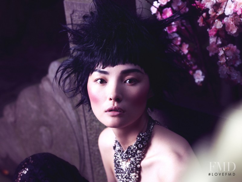 Miao Bin Si featured in Lost Heaven, October 2012