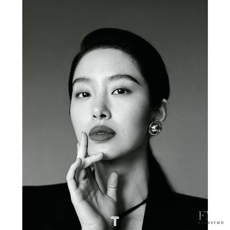 Yang Caiyu in T - The New York Times Style - China with - (ID:62965 ...