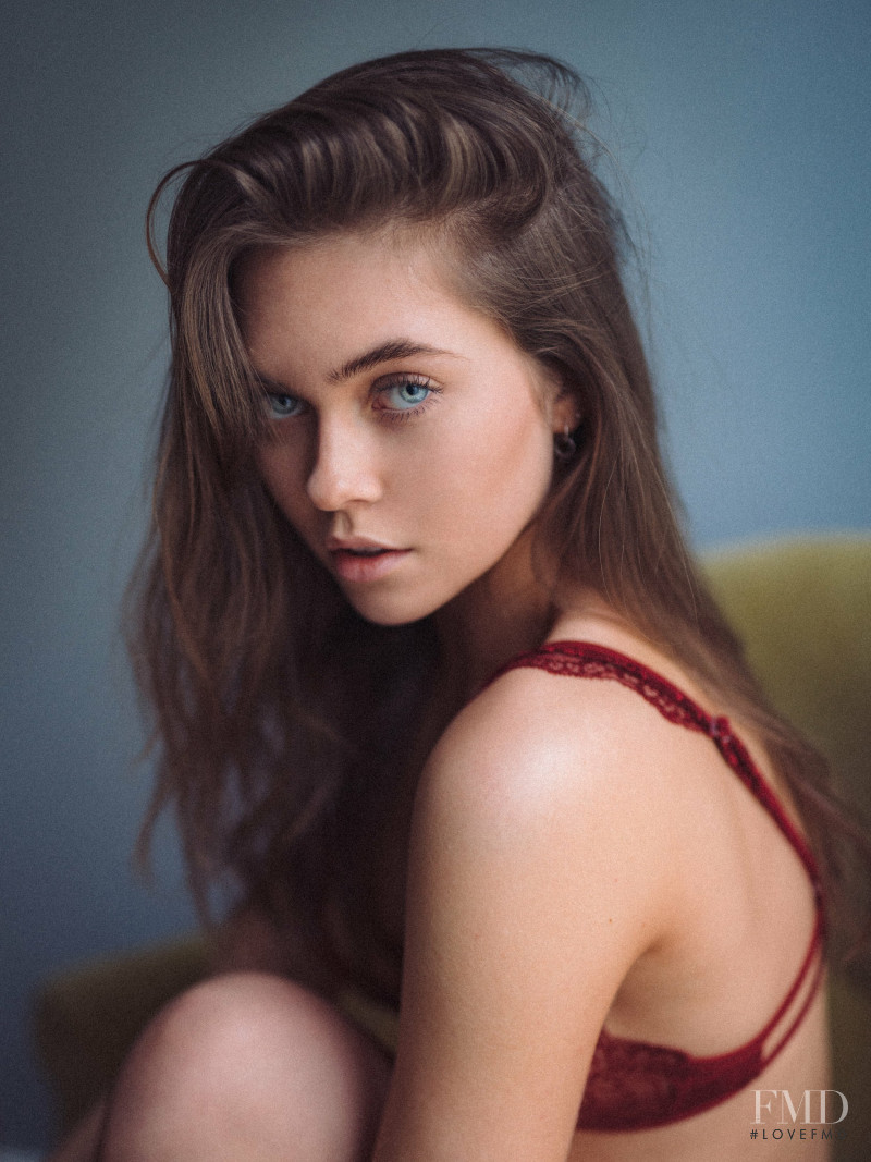 Hannah Murrell featured in Hannah, February 2019