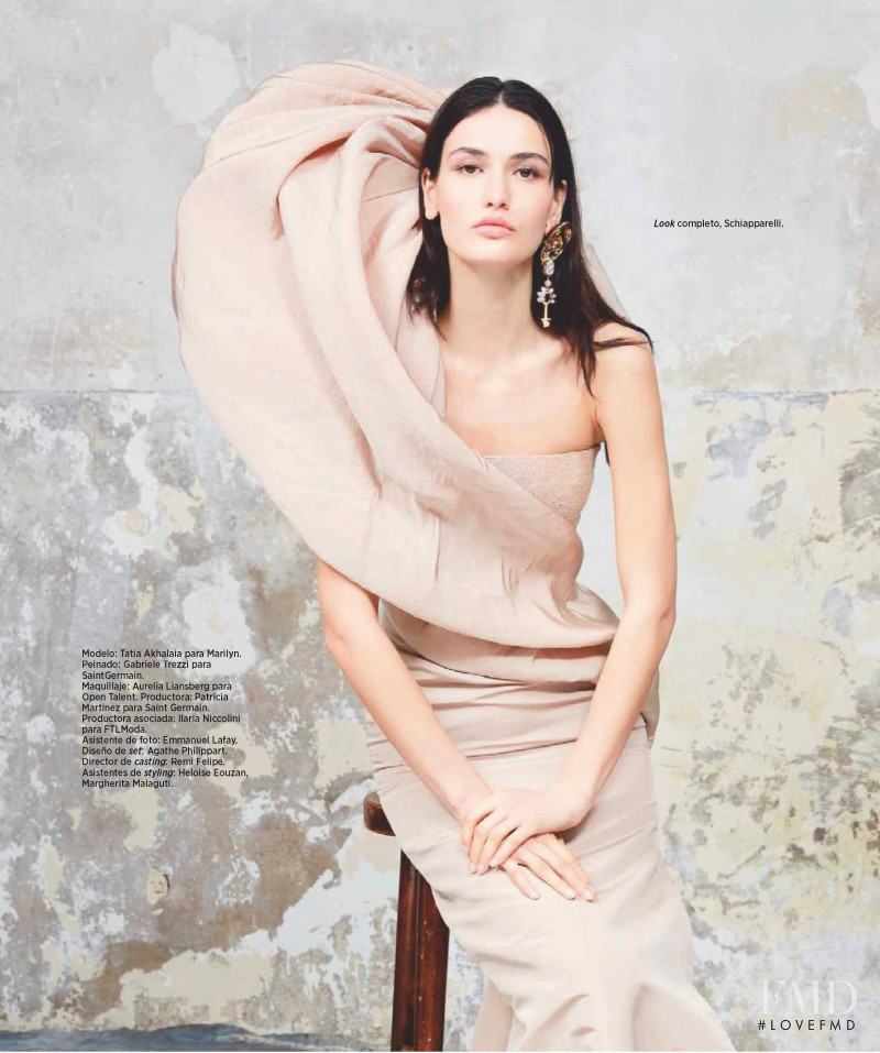 Tatia Akhalaia featured in Alta Costura, desde el interior, June 2020