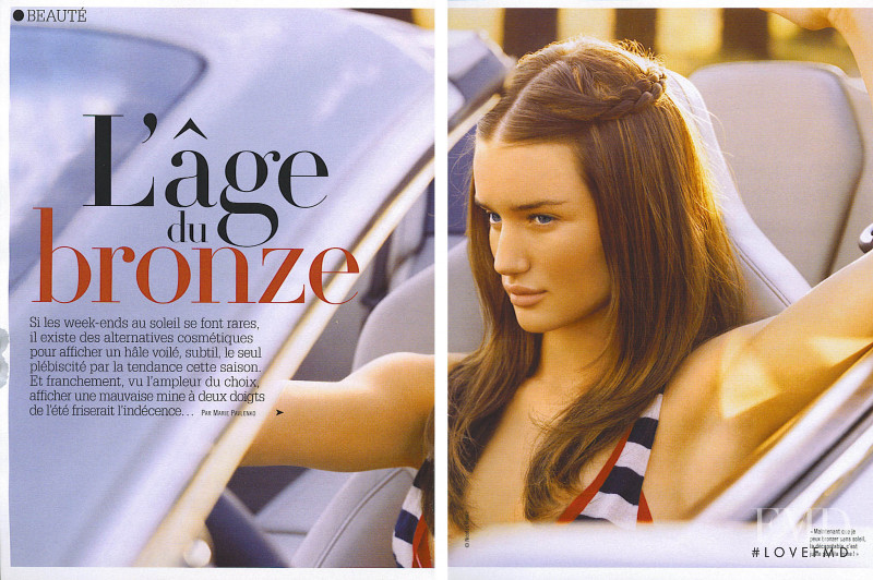 Rosie Huntington-Whiteley featured in L\'age du bronze, May 2007