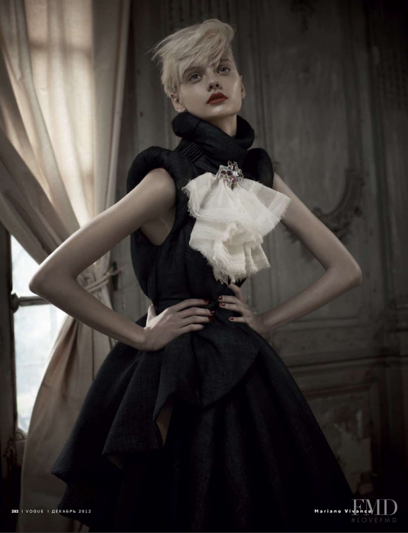 Nastya Kusakina featured in O My Lord!, December 2012