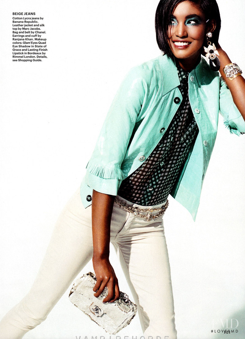Lais Ribeiro featured in Extreme Jeans, July 2012