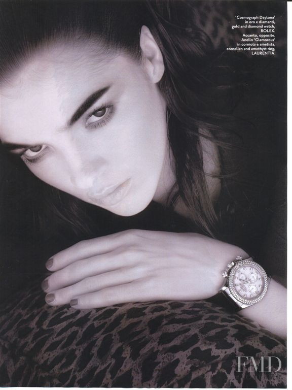 Mariacarla Boscono featured in Gioiello, September 2005