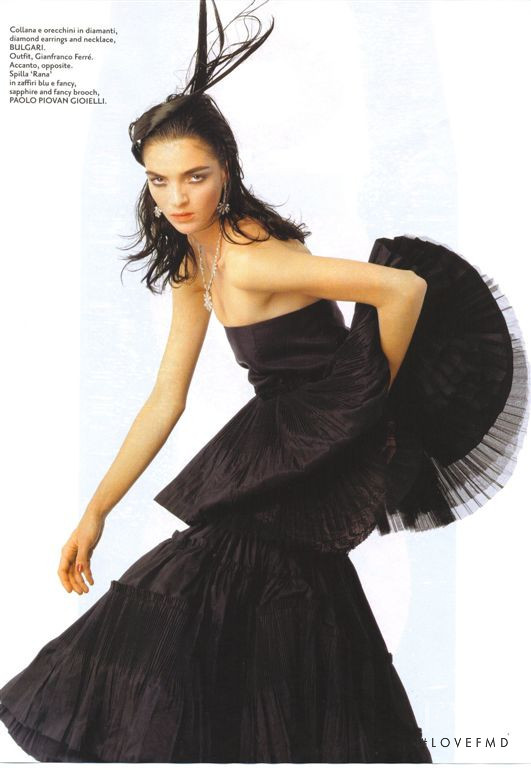 Mariacarla Boscono featured in Gioiello, September 2005