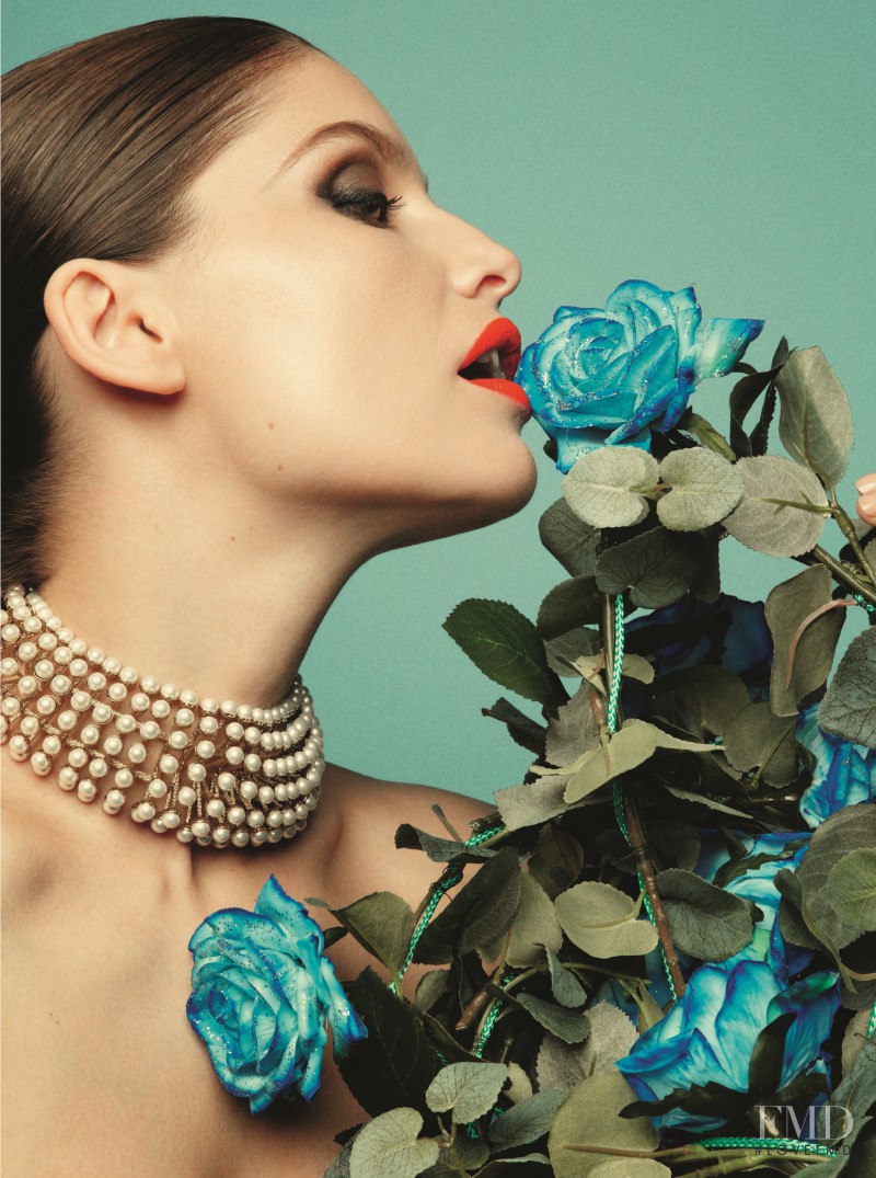 Laetitia Casta featured in Onirique, September 2012