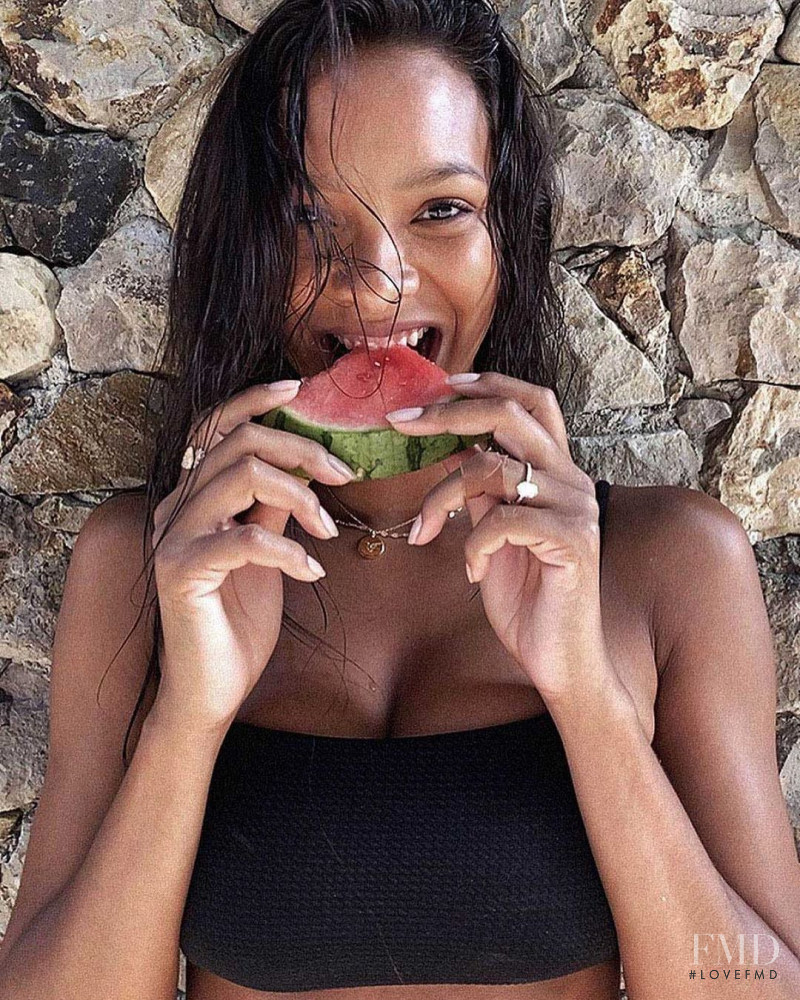 Lais Ribeiro featured in Lais Ribeiro, August 2020