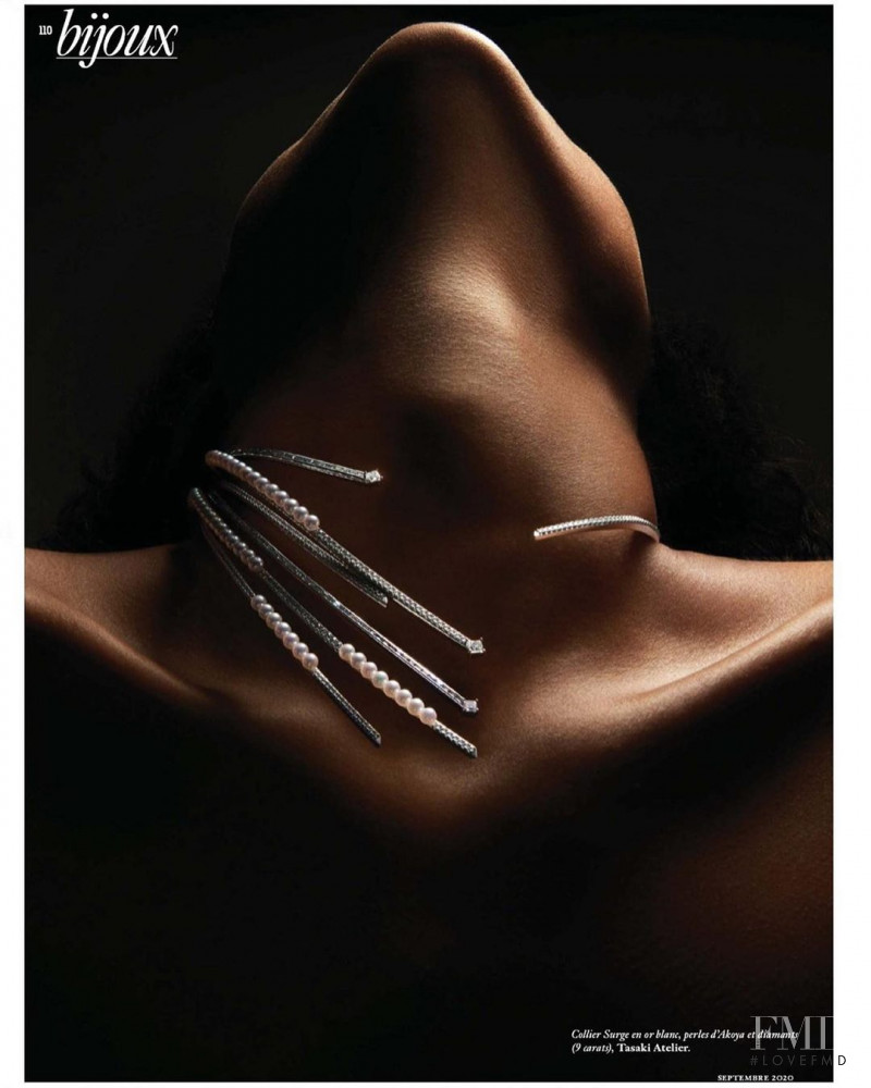 Melodie Vaxelaire featured in Bijoux: Decalees, September 2020