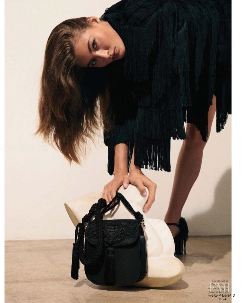 Grace Elizabeth featured in C\'est Vogue: Chic Classiques, September 2020