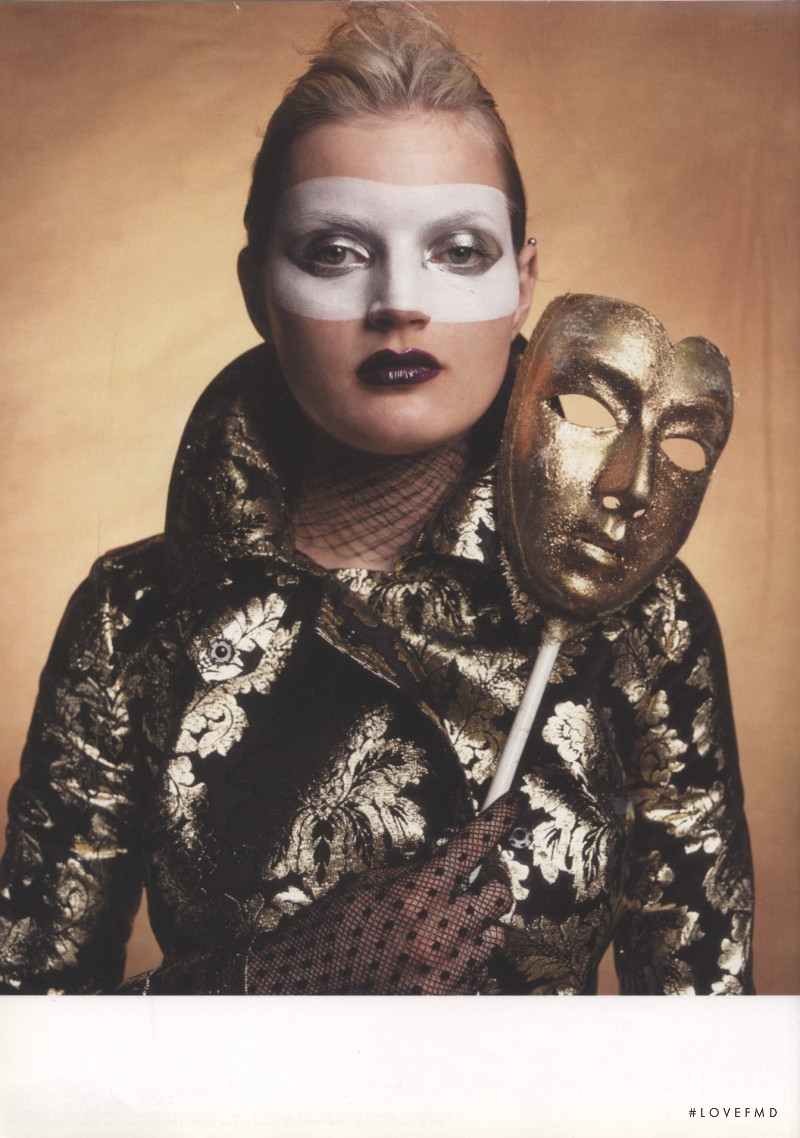 Guinevere van Seenus featured in Mask, September 2000