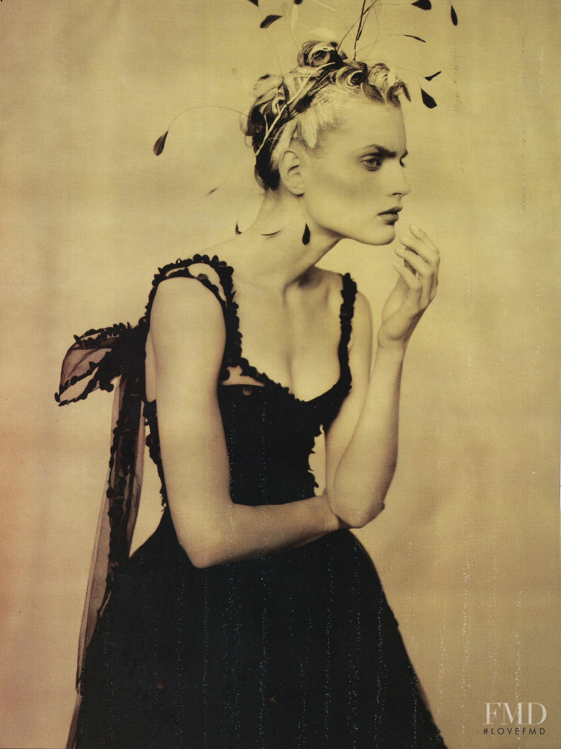 Guinevere van Seenus featured in Il Sogno, March 1996