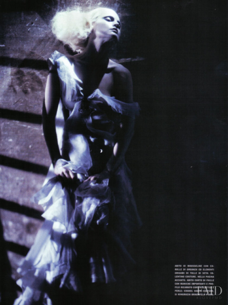 Guinevere van Seenus featured in A Singular Beauty, September 2008