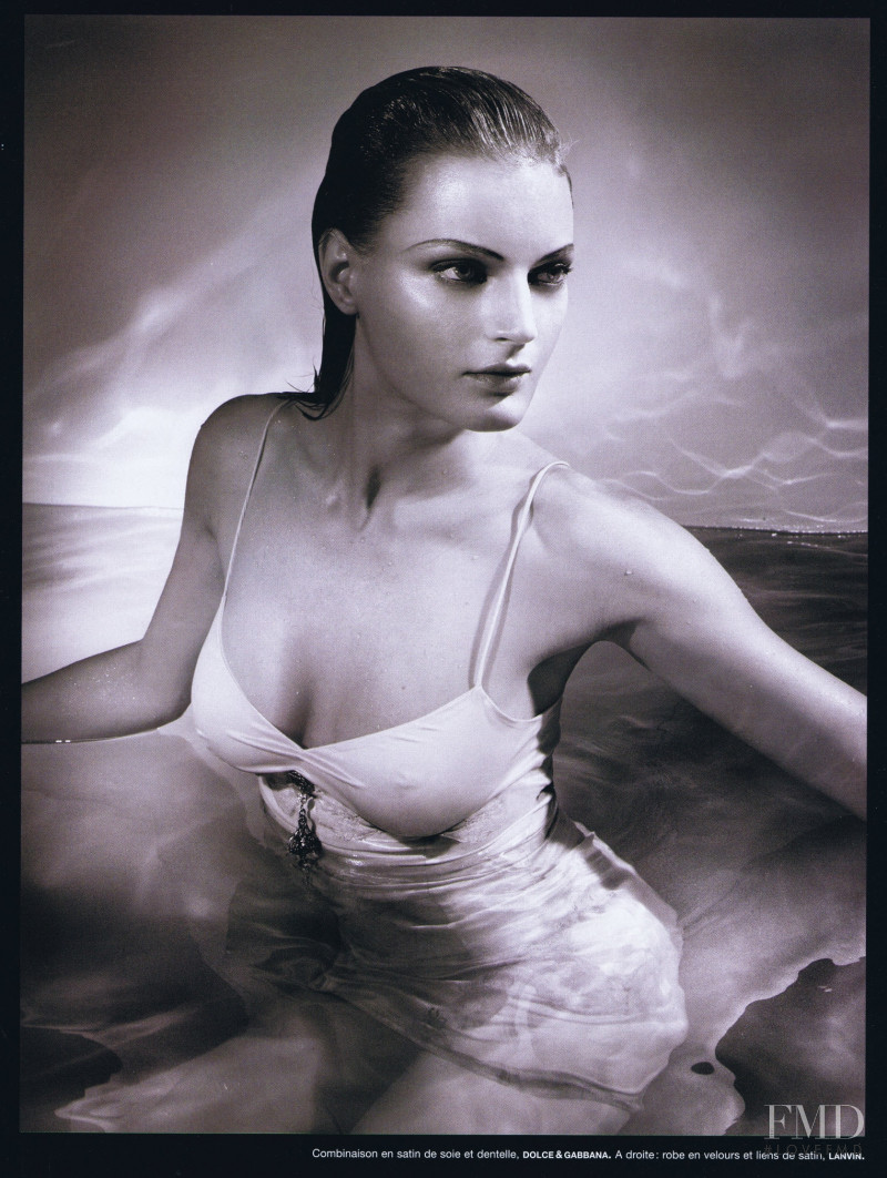 Guinevere van Seenus featured in Naïade, November 2004