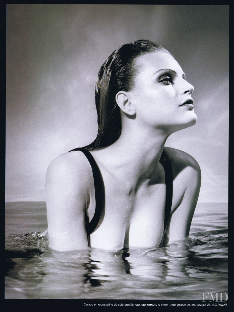 Guinevere van Seenus featured in Naïade, November 2004