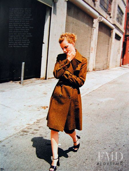 Guinevere van Seenus featured in How the Cool Girl Dress, October 1996