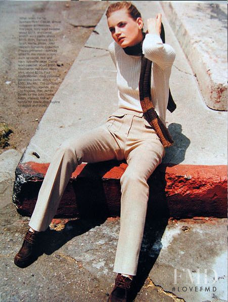 Guinevere van Seenus featured in How the Cool Girl Dress, October 1996