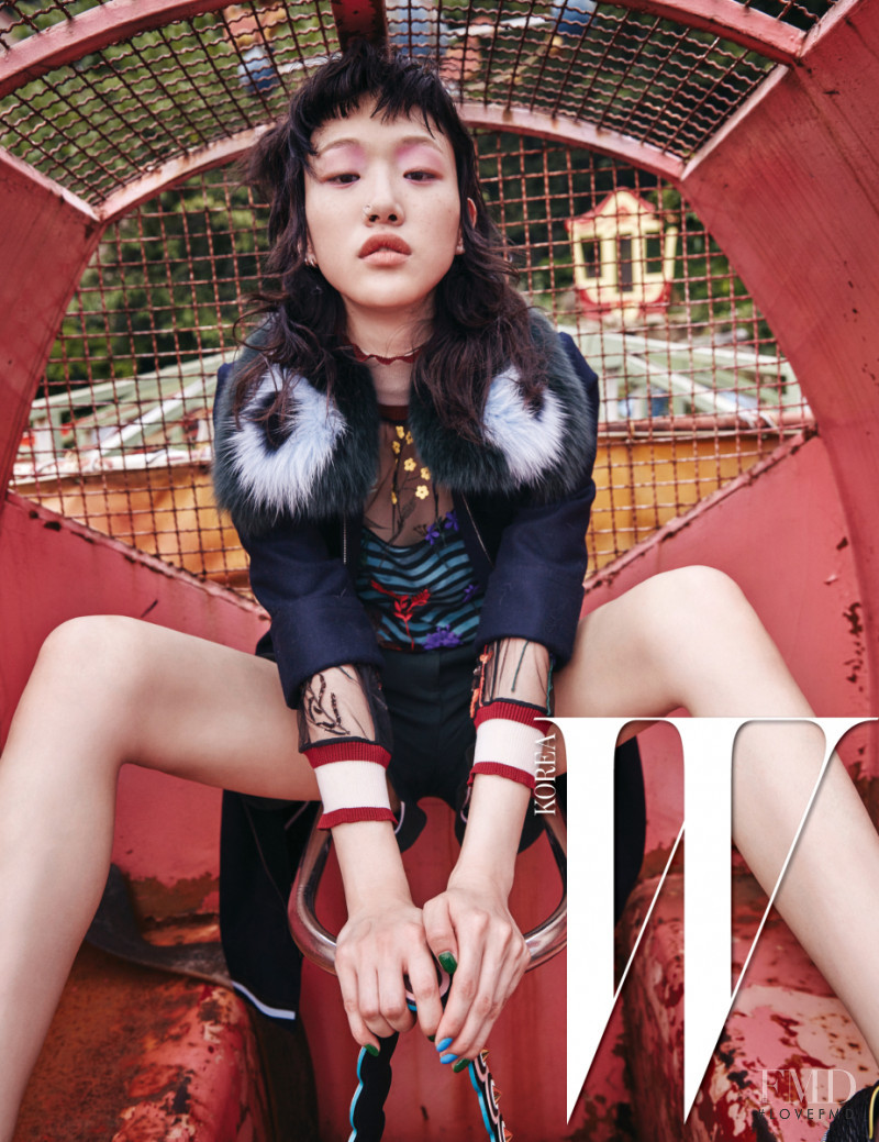 So Ra Choi featured in So Ra Choi, August 2016