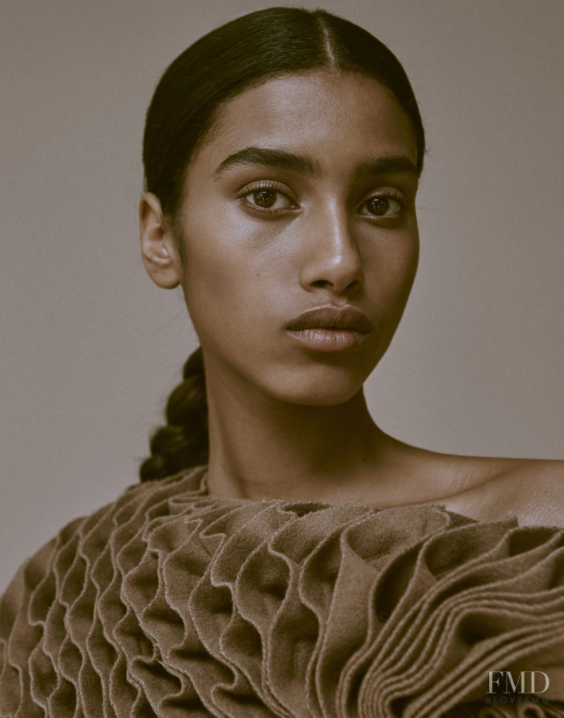 Imaan Hammam featured in Imaan Hammam, September 2015