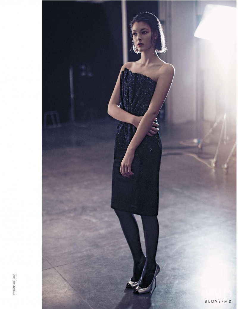 Vittoria Ceretti featured in Little Black Super New Dress, March 2013