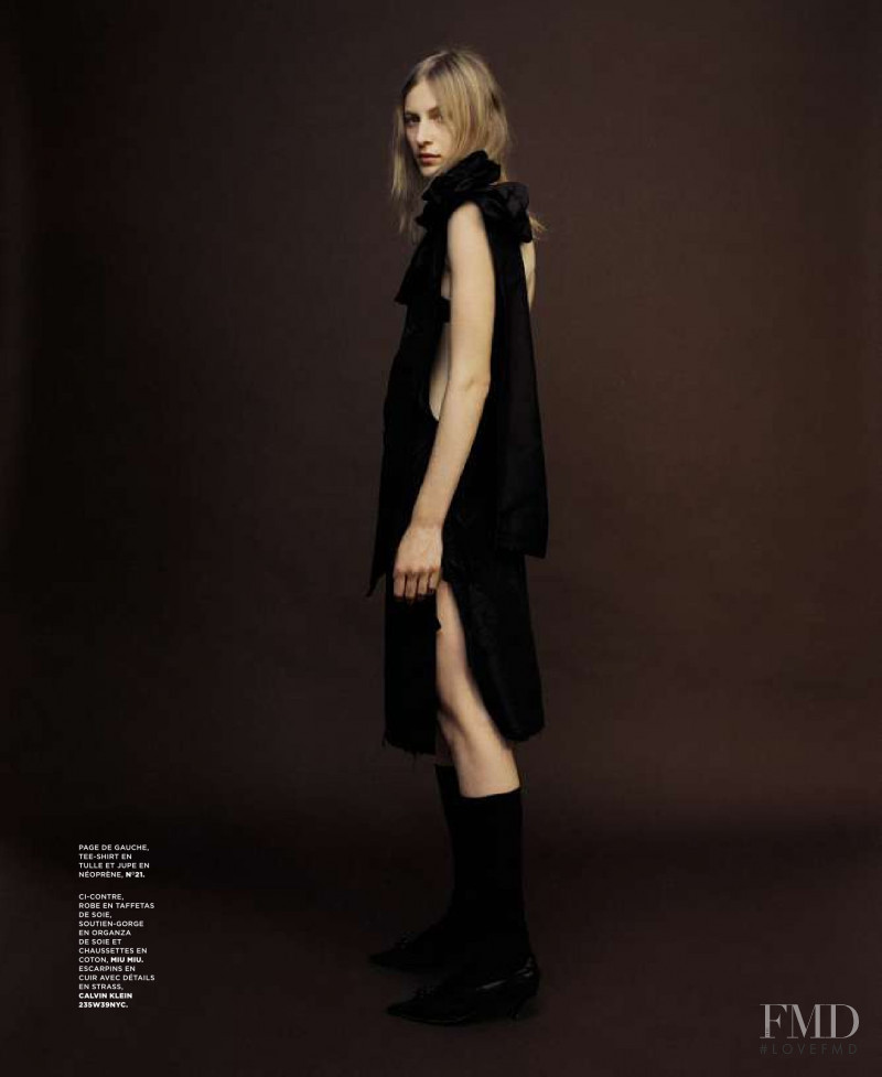 Julia Nobis featured in Minimalisme, Nouvel Épisode, March 2019