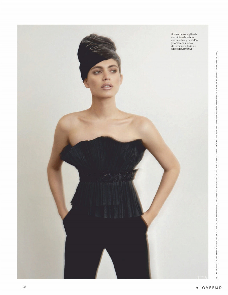 Valentina Sampaio featured in El mito continua, November 2020