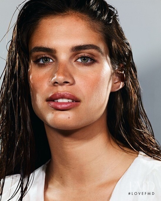 Sara Sampaio featured in Sara Sampaio, May 2020