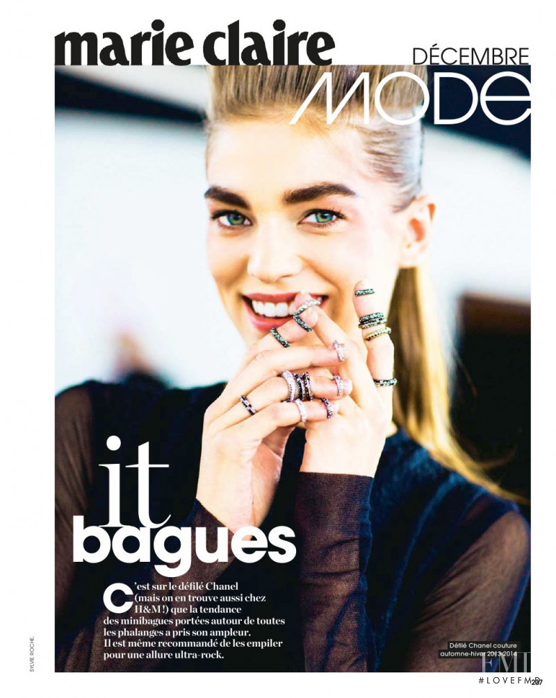 Samantha Gradoville featured in It bagues, December 2013