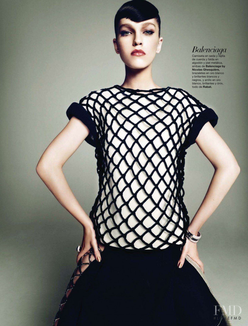 Samantha Gradoville featured in X, October 2011