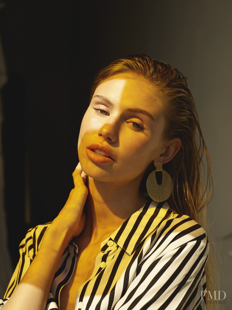 Scarlett Leithold featured in Scarlett Leithold, May 2018