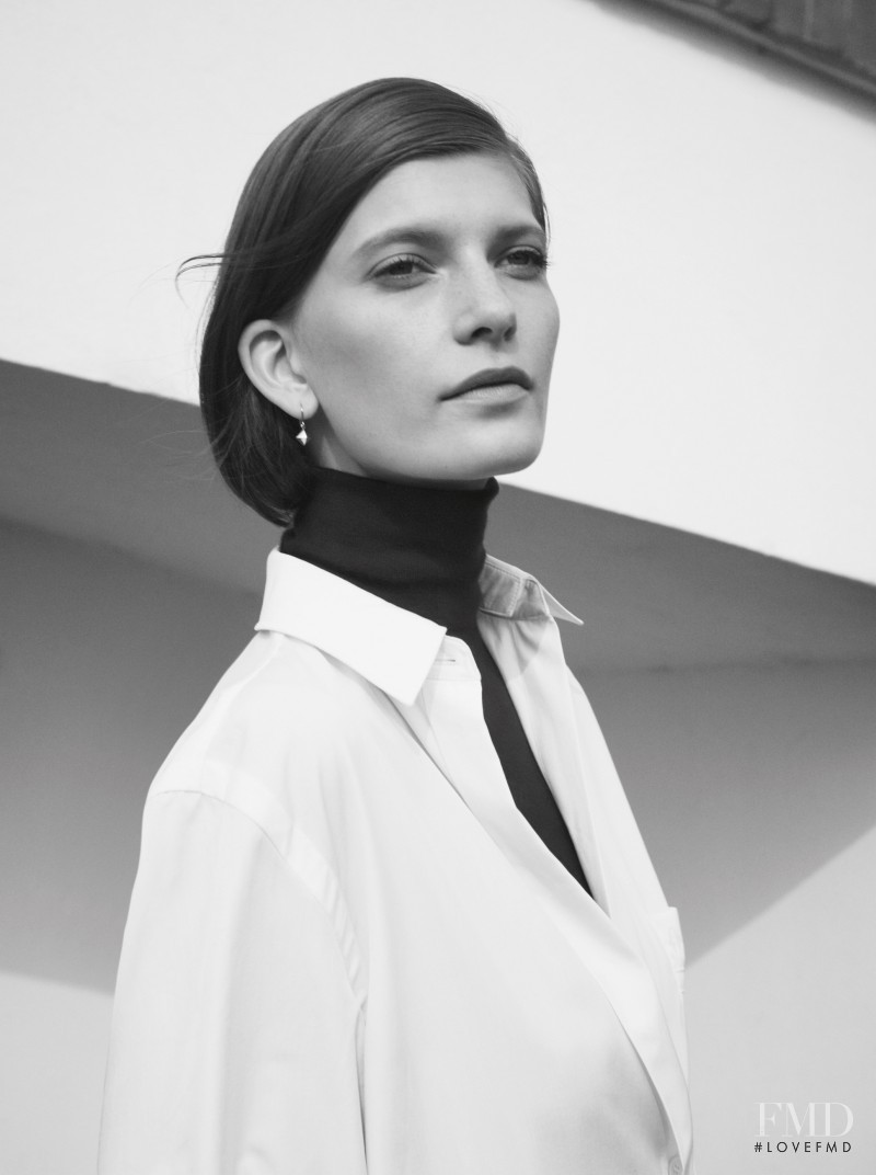 Valerija Kelava featured in Vestiaire d\'Hiver, December 2012